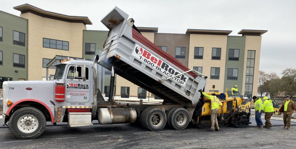 parking lot asphalt paving company